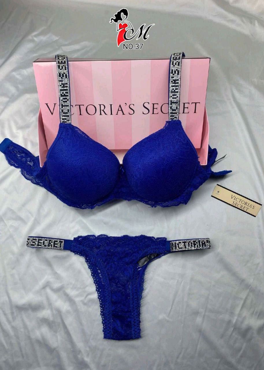 Conjunto sujetador Push-up y tanga Victoria Secret - Imagen 2