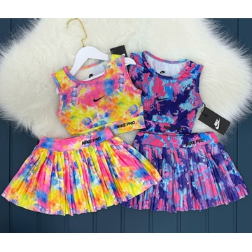 Conjunto top y falda Nike de niña - Imagen 1