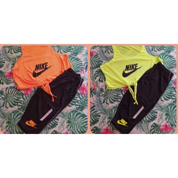 Conjunto top y pantalón corto Nike - Imagen 1