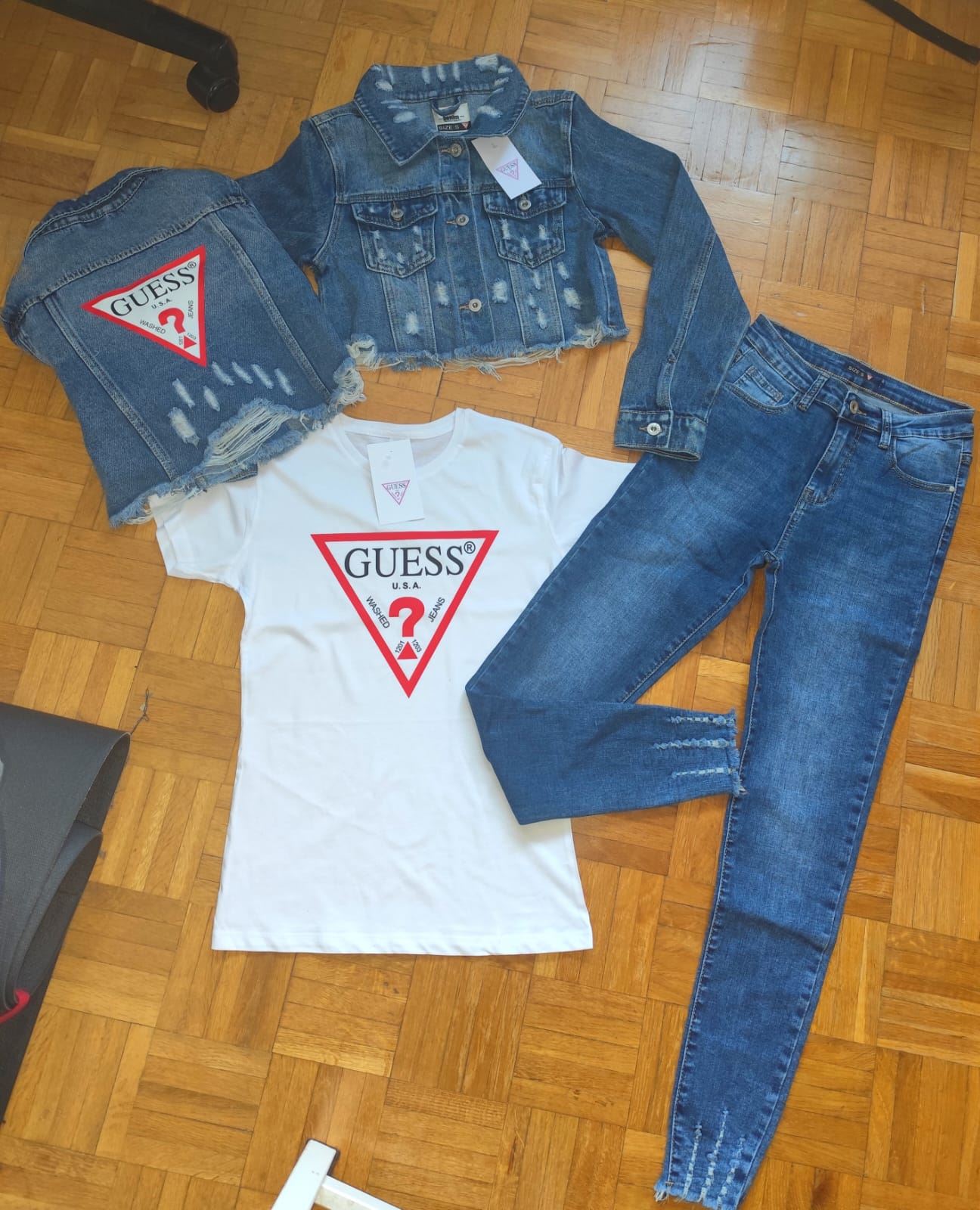 Conjunto vaquero tres piezas Guess - Imagen 1