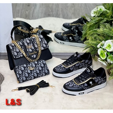Conjunto zapatillas bolso y cartera Christian Dior - Imagen 2