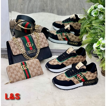 Conjunto zapatillas y bolso Gucci - Imagen 1