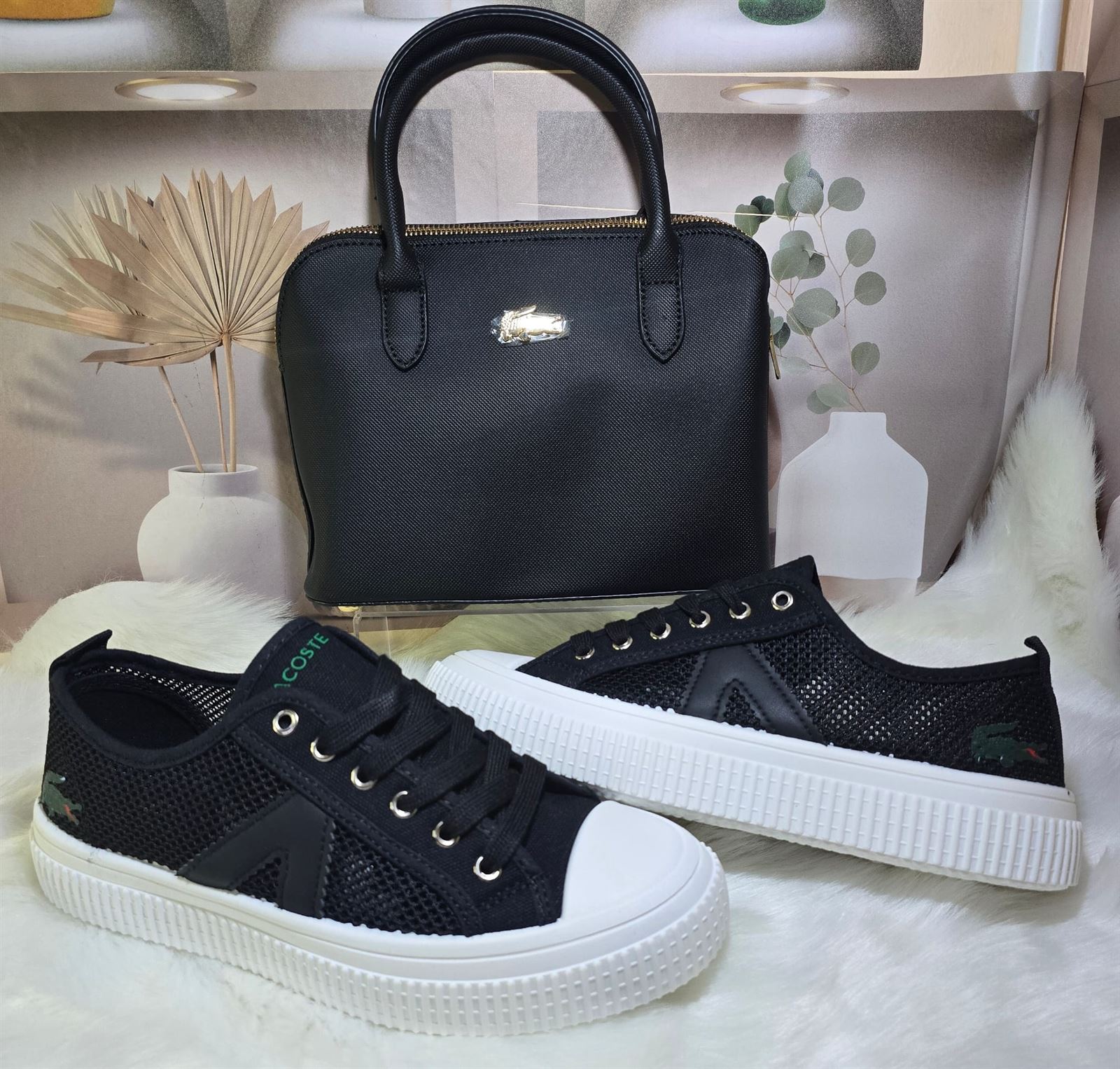 Conjunto zapatillas y bolso Lacoste - Imagen 2