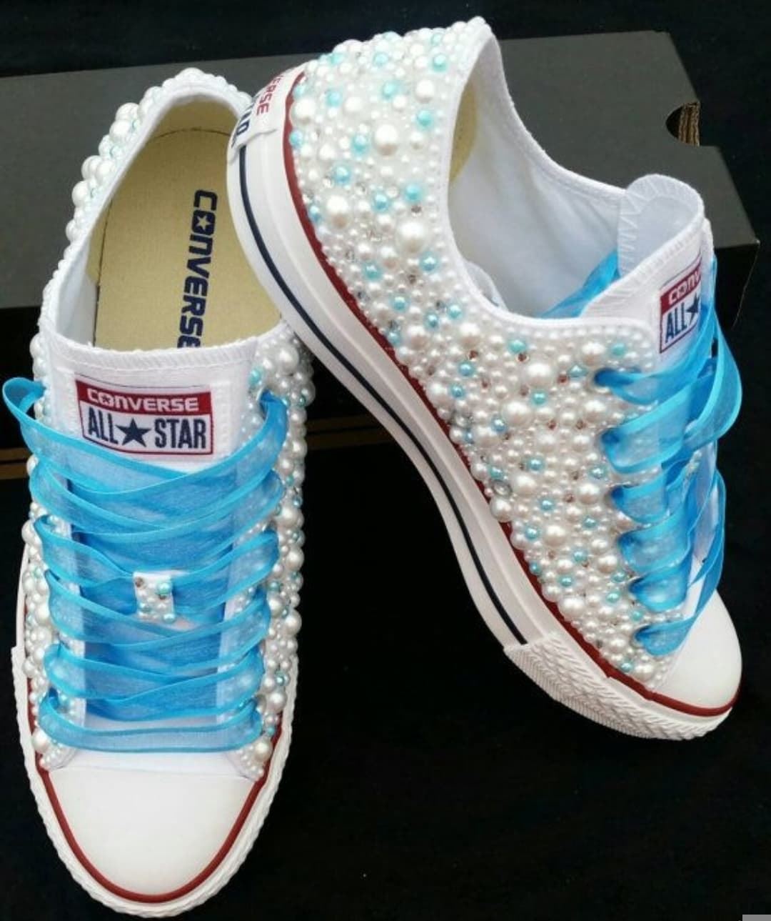 Converse Chuck Taylor con perlas eventos - Imagen 1