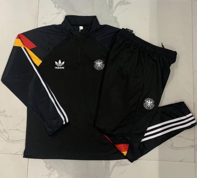 Equipación Alemania retro 24/25 - Imagen 1