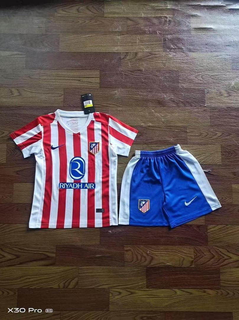 Equipación Atlético de Madrid para niños - Imagen 1