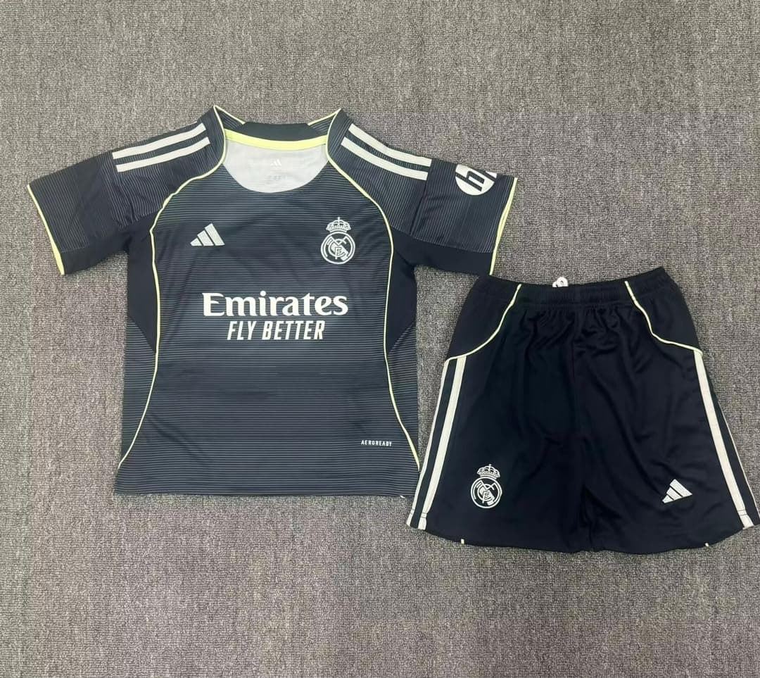 Equipación de verano Real Madrid 25/26 - Imagen 1