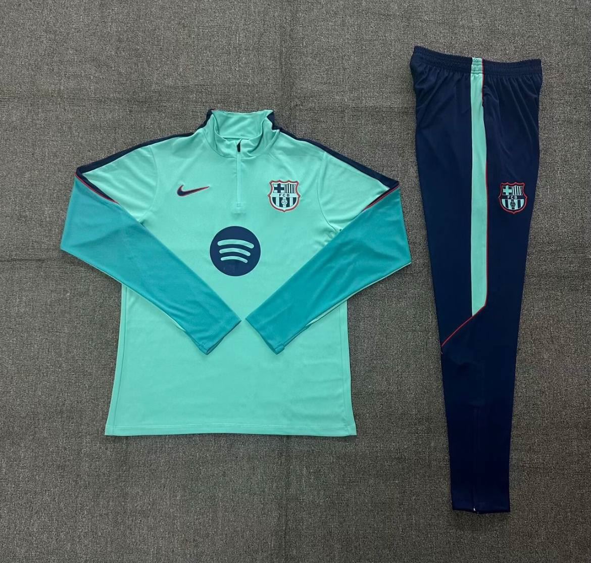 Equipación entrenamiento F.C Barcelona 26/27 - Imagen 1
