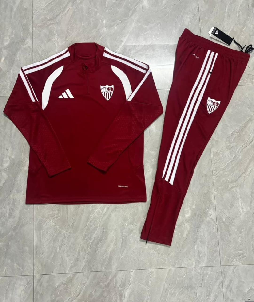 Equipación entrenamiento Sevilla FC 26/27 - Imagen 2