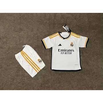 Equipación Real Madrid niños - Imagen 1