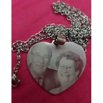 Fotograbado corazón y cadena de 50 cm - Imagen 2