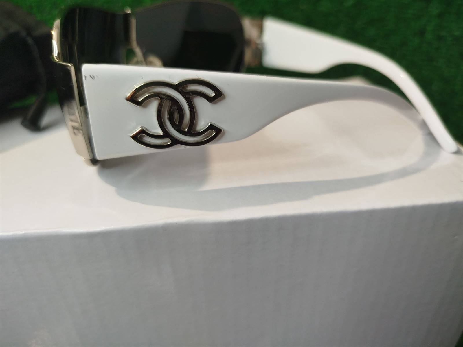 Gafas de sol Chanel - Imagen 3