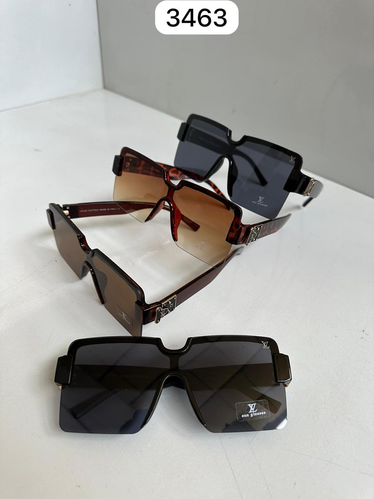 Gafas de sol cuadradas Louis Vuitton - Imagen 1