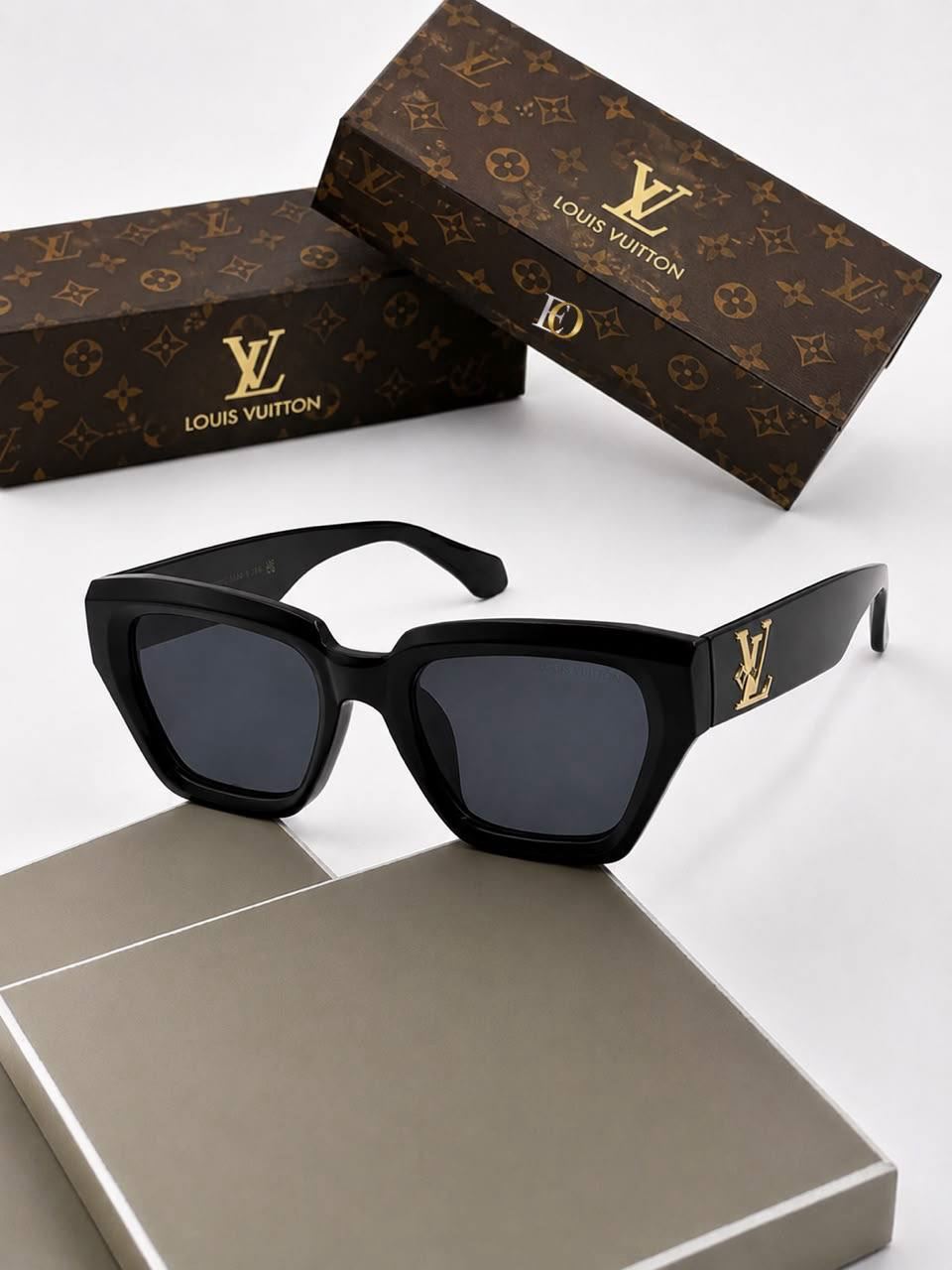 Gafas de sol Louis Vuitton - Imagen 1