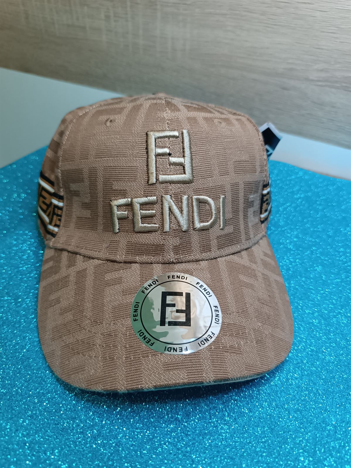 Gorras Fendi - Imagen 2