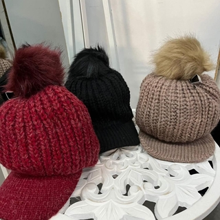 Gorro con visera de punto - Imagen 1