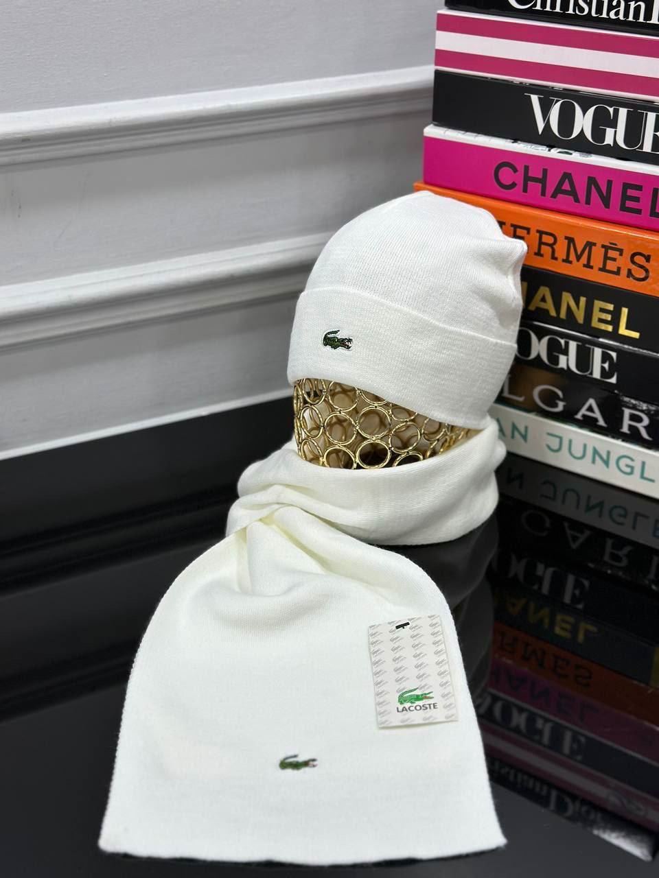 Gorro y bufanda Lacoste - Imagen 1