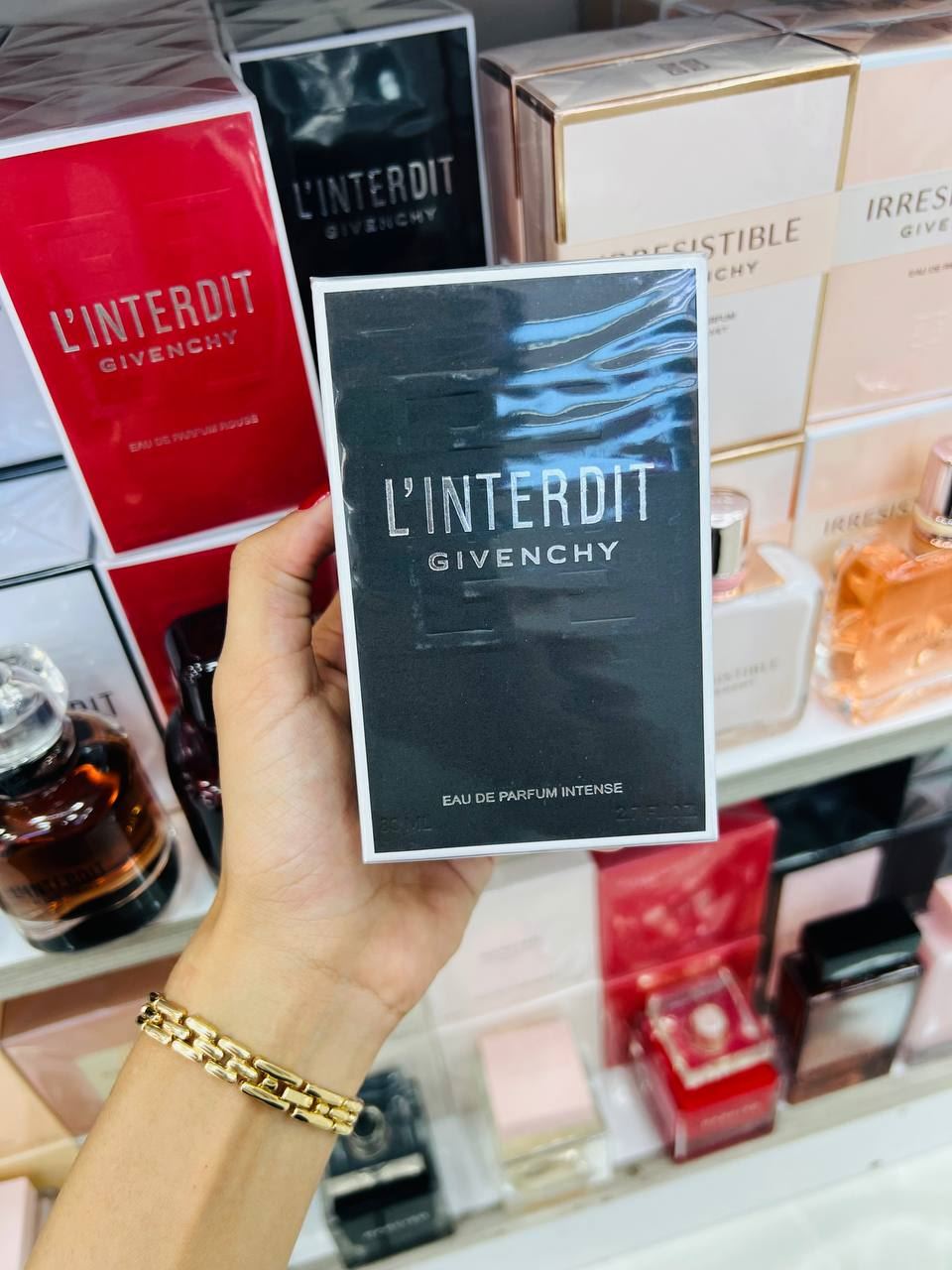 L'Interdit Eau de Parfum de Givenchy. - Imagen 1