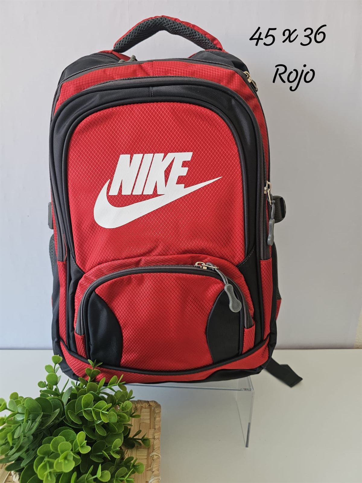 Mochila escolar juvenil  Nike multi bolsillos - Imagen 1