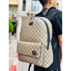 Mochila Gucci relieve - Imagen 1