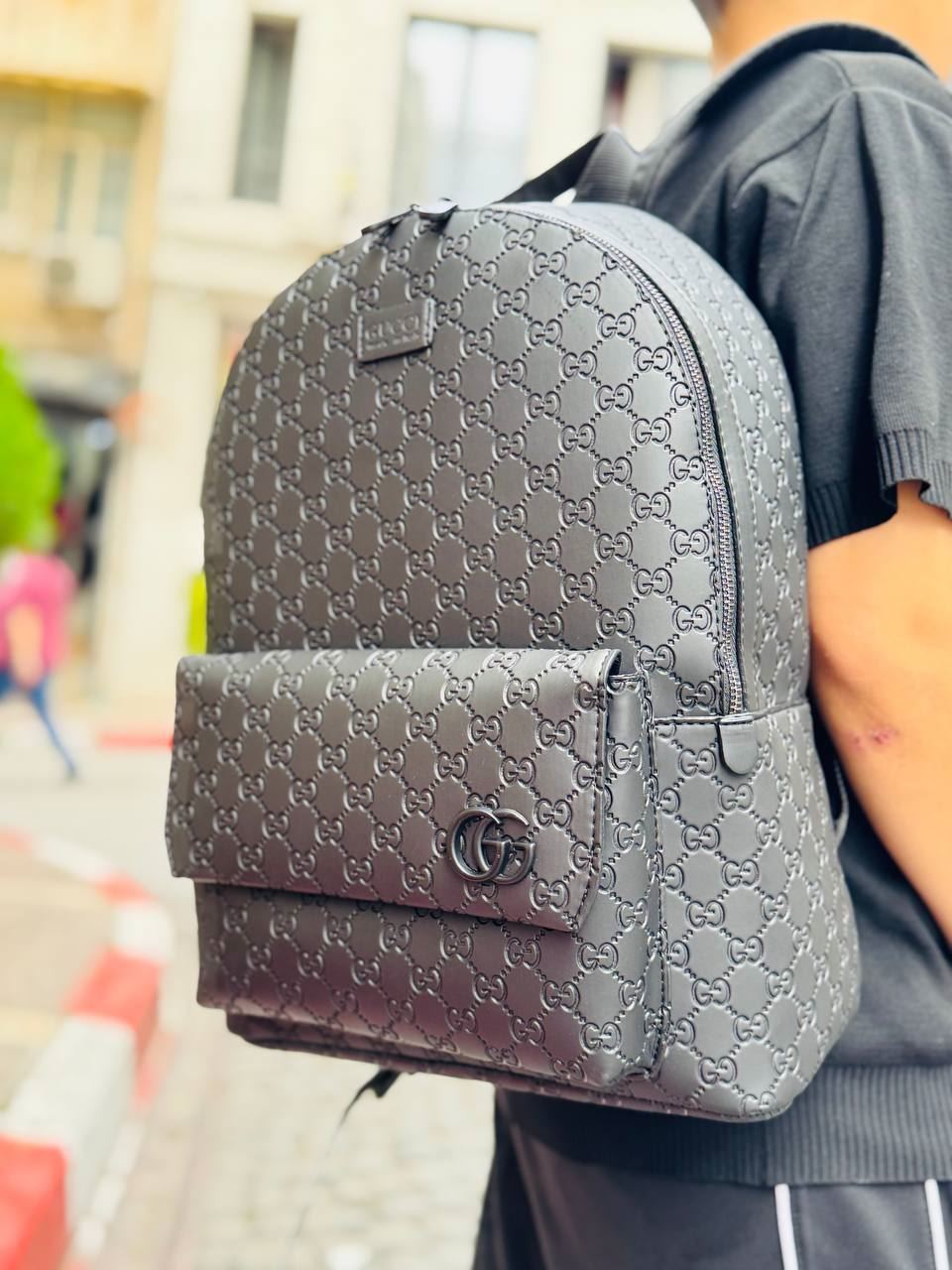 Mochila Gucci relieve - Imagen 3