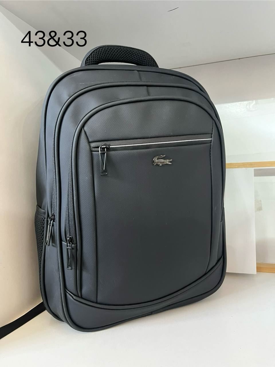 Mochila Lacoste amplia - Imagen 3