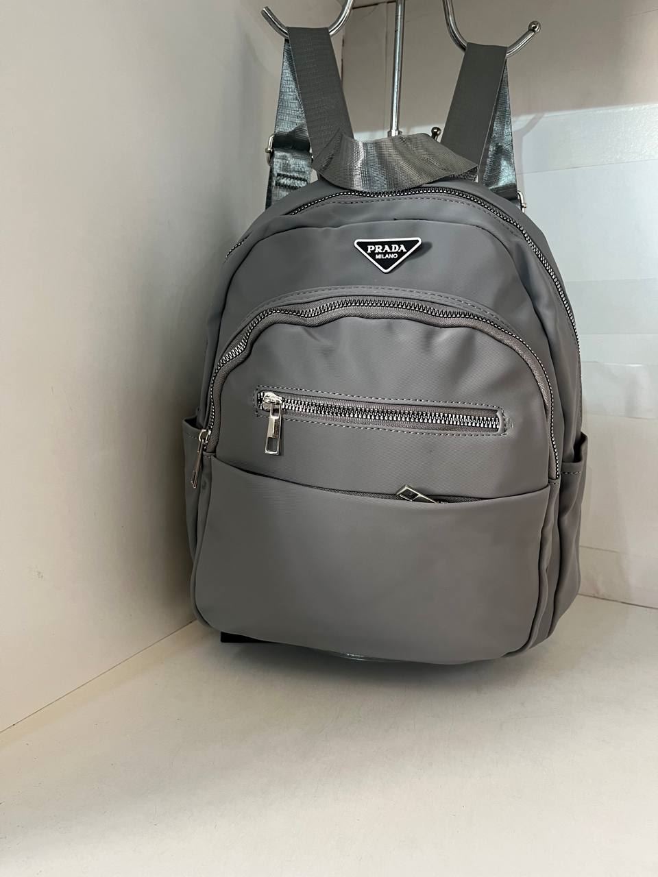 Mochila neopreno Prada - Imagen 3