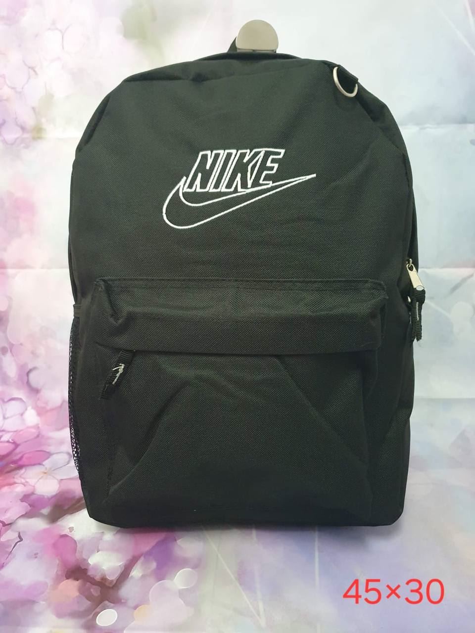 Mochila Nike negra - Imagen 1