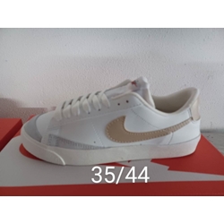 Nike Low Blazer 77 - Imagen 1