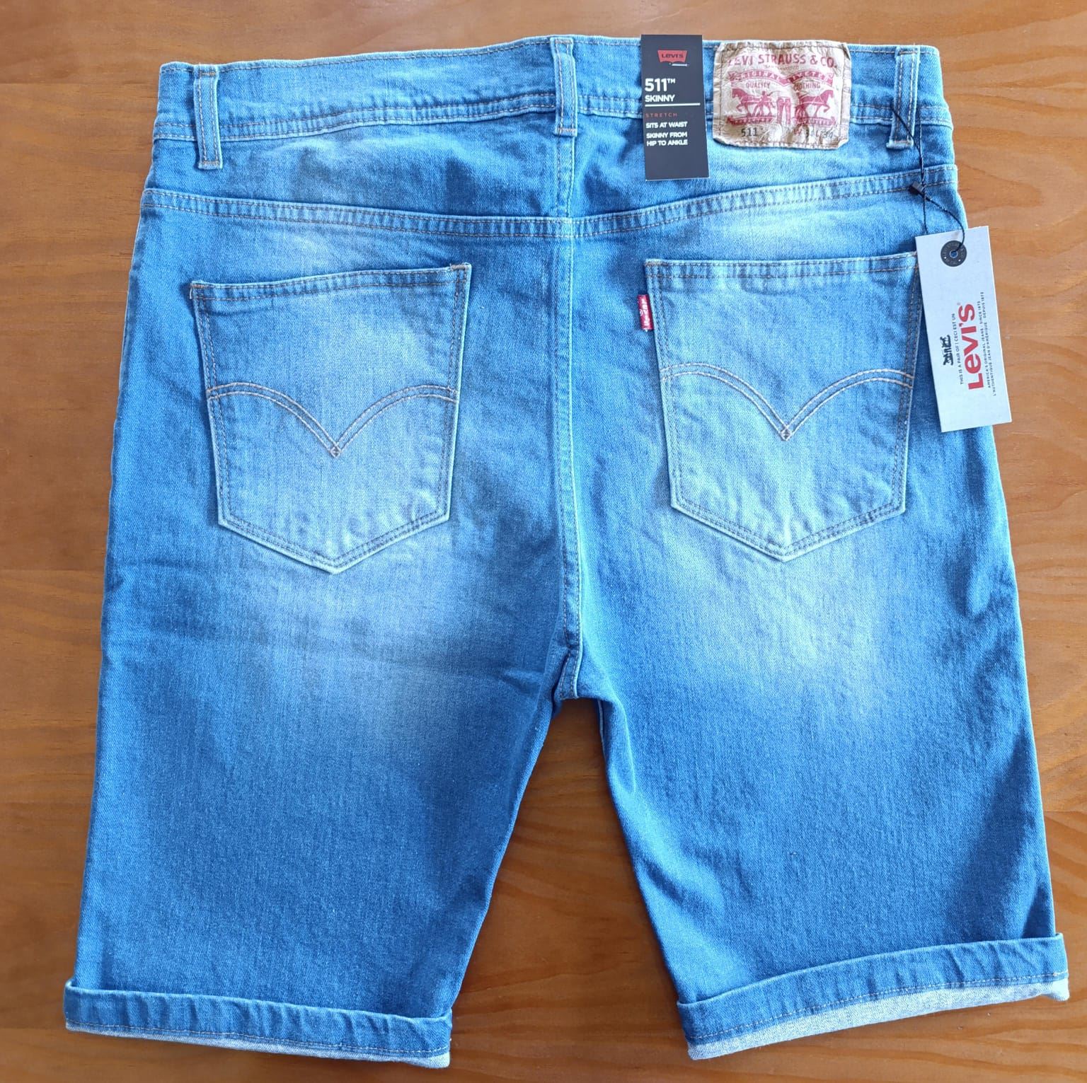 Pantalón vaquero corto Levis - Imagen 2
