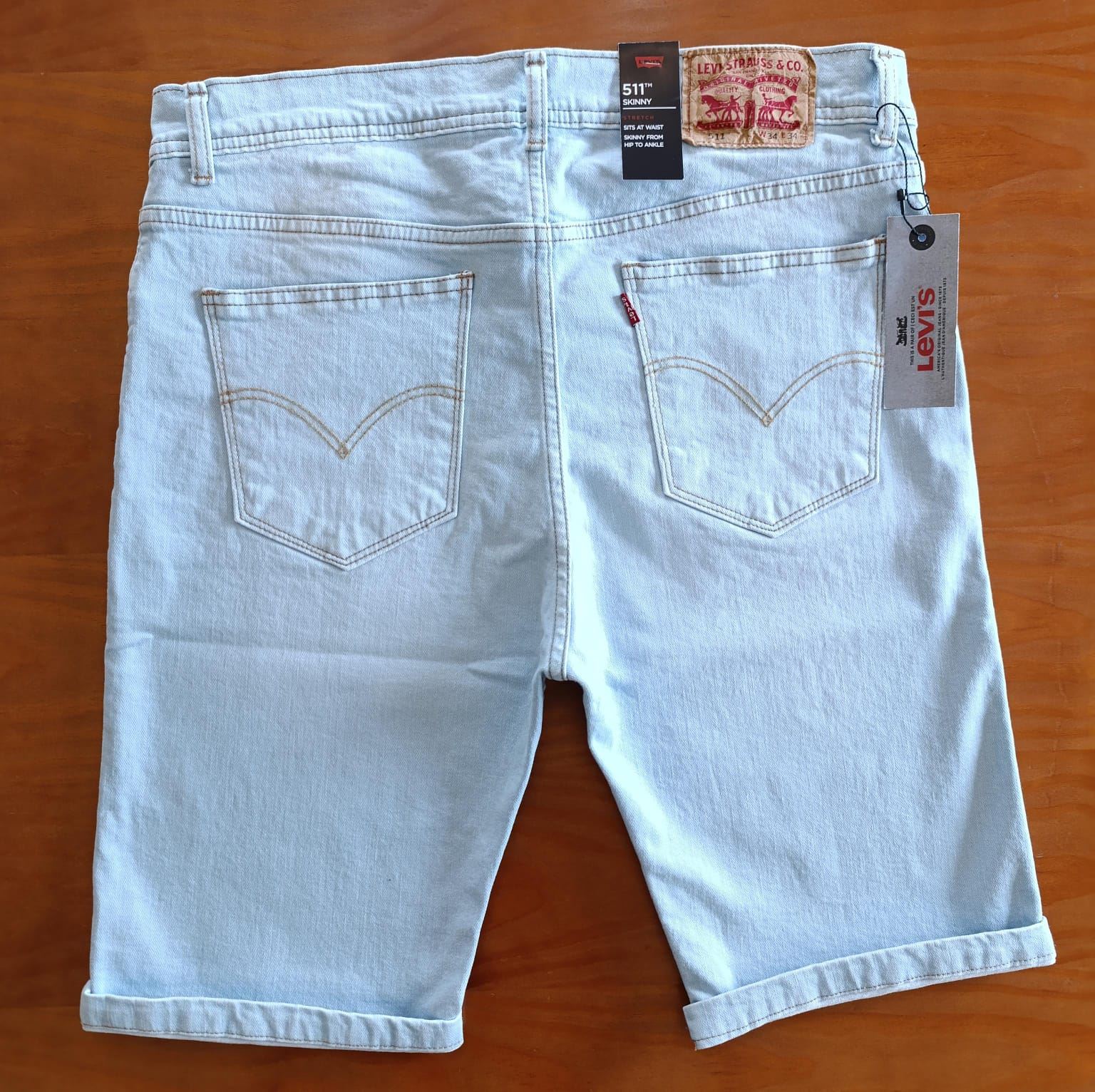 Pantalón vaquero corto Levis - Imagen 4