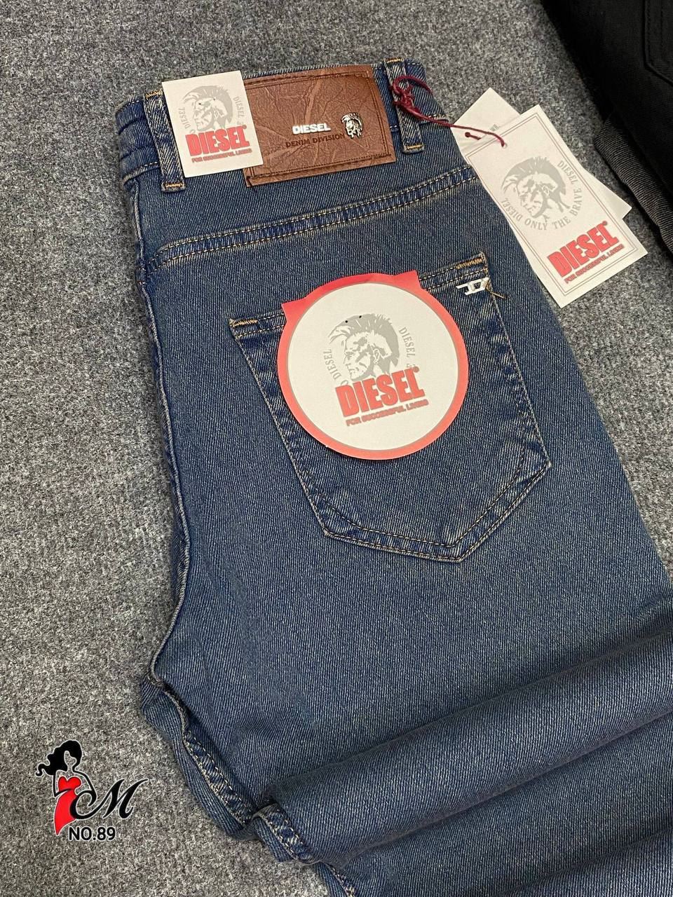 Pantalón vaquero Diesel - Imagen 2