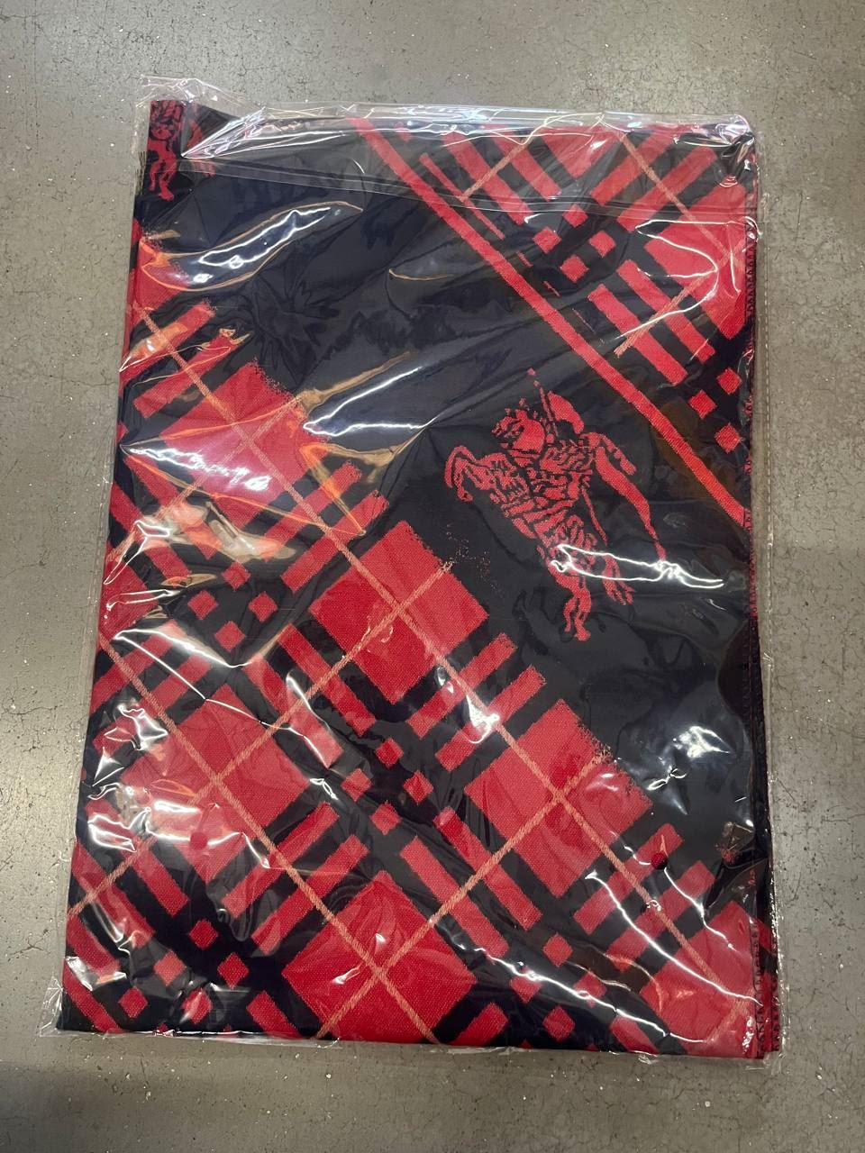 Pañuelo Burberry - Imagen 2