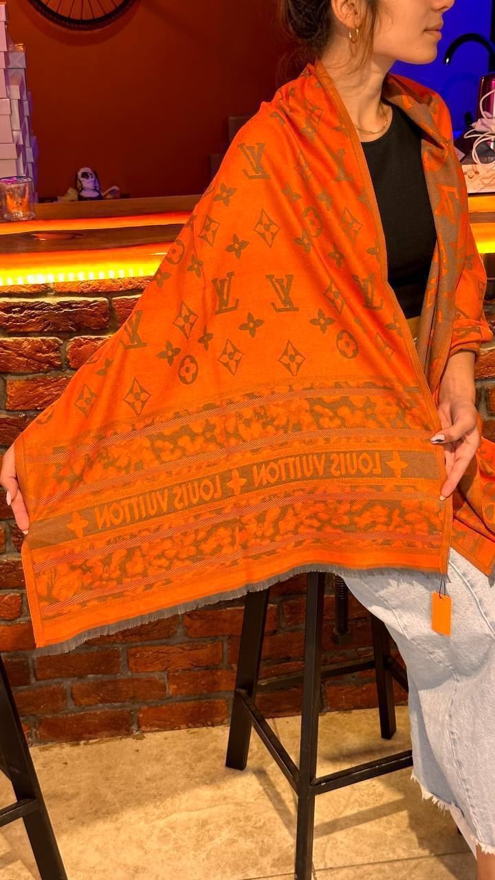 Pañuelo Louis Vuitton estampado - Imagen 3