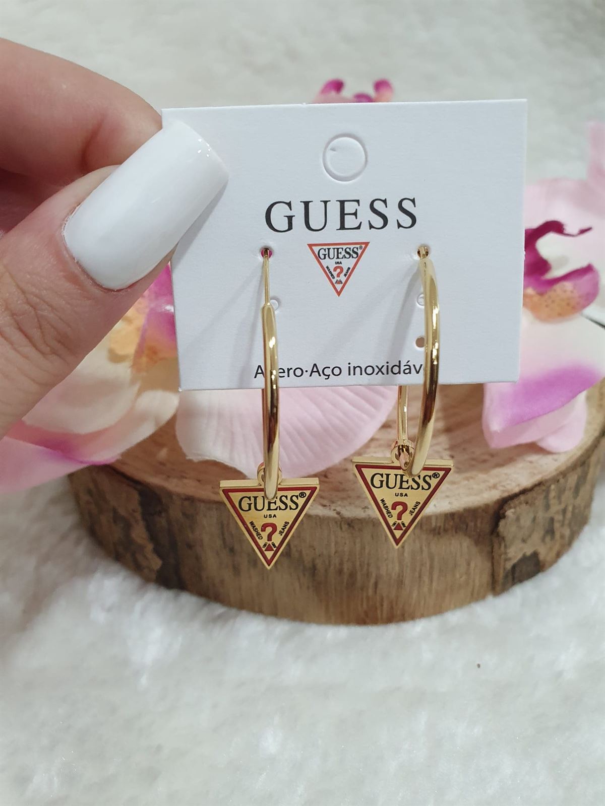 Pendientes Guess triángulo - Imagen 1