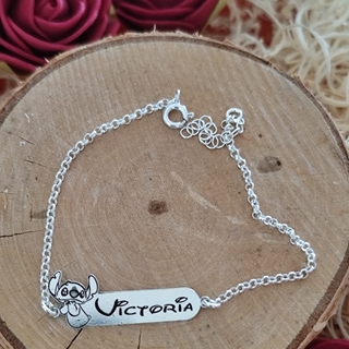 Pulsera con placa personalizada de Stich plata - Imagen 1