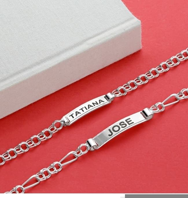Pulsera hungarina con placa personalizable - Imagen 1