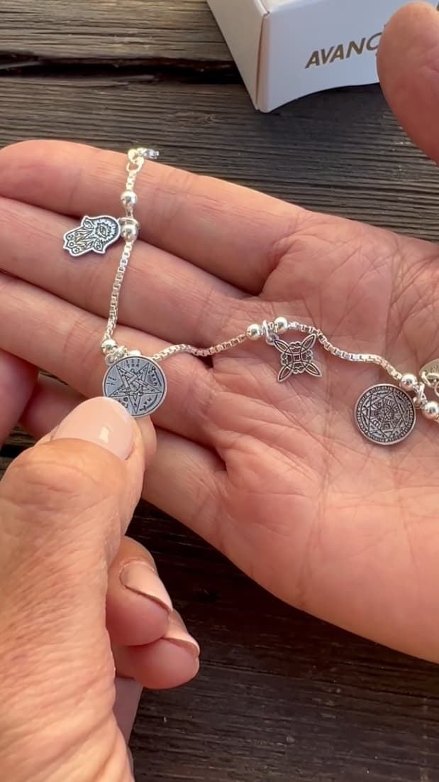 Pulsera veneciana tres amuletos Plata de ley - Imagen 1