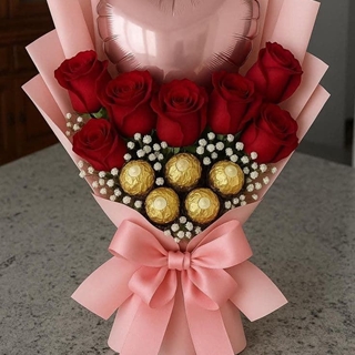 Ramos de rosas  y Ferrero Rocher día de San valentin - Imagen 1