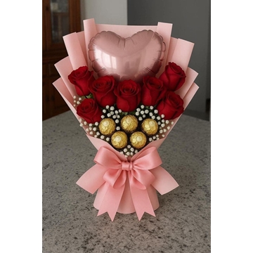 Ramos de rosas  y Ferrero Rocher día de San valentin - Imagen 1