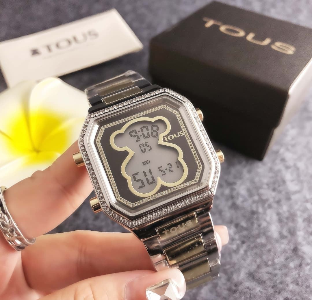 Reloj cuadrado con osito Tous - Imagen 1