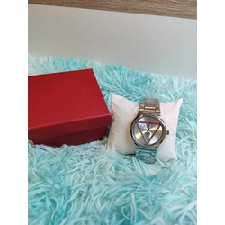 Reloj Guess plateado - Imagen 1