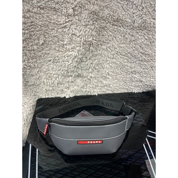 Riñonera Prada - Imagen 1