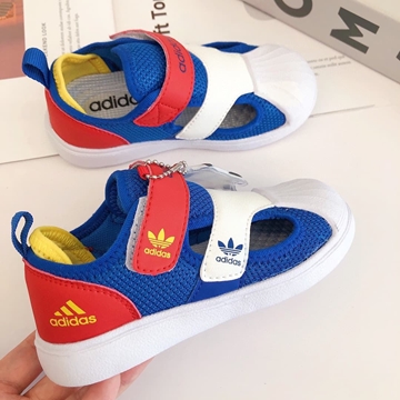 Sandalias Adidas para niños - Imagen 2