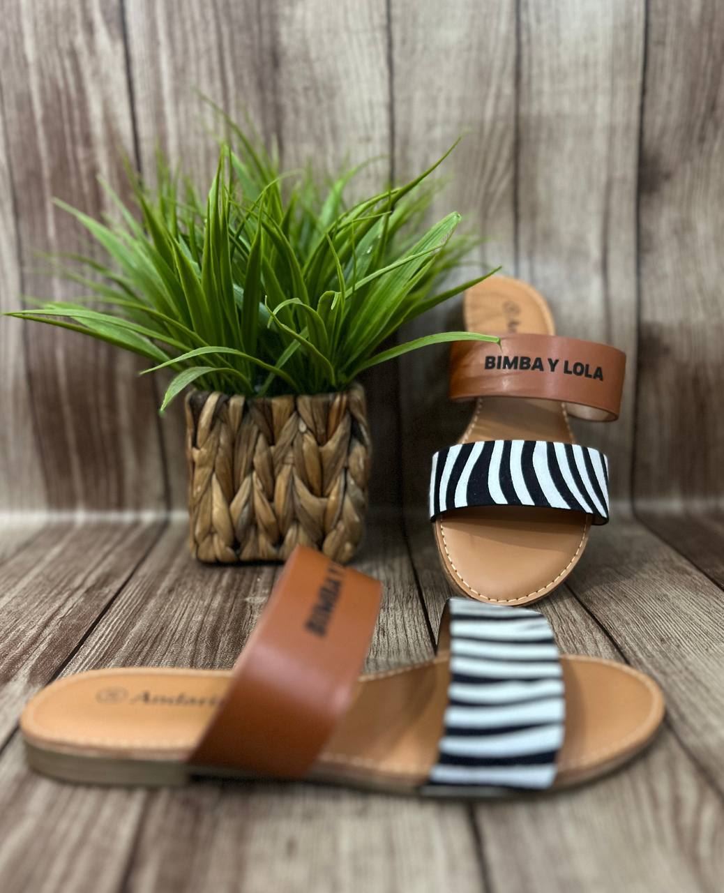 Sandalias Bimba y Lola cebra - Imagen 2
