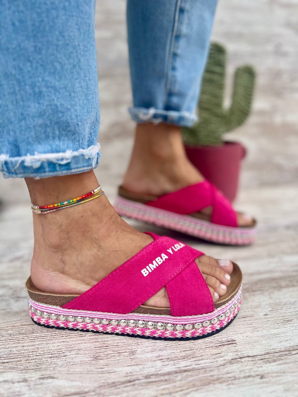 Sandalias cruzadas Bimba y Lola - Imagen 1