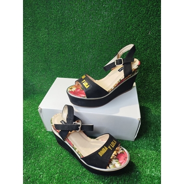 Sandalias de cuña Bimba y Lola - Imagen 1