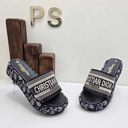 Sandalias de plataforma Dior - Imagen 2