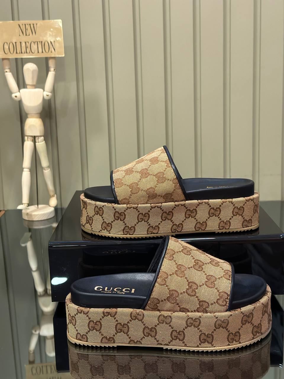 Sandalias Gucci con plataforma - Imagen 2