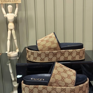 Sandalias Gucci con plataforma - Imagen 2
